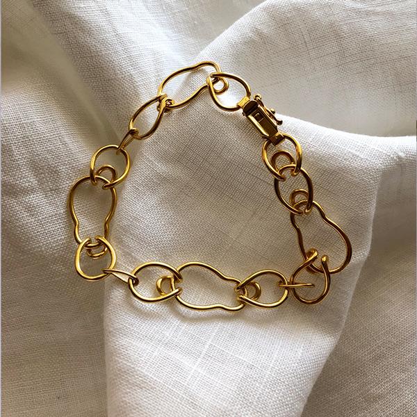 Bonvo Gaia Gold Link Bracelet-Apparel & Accessories-Bonvo-Emila-2